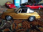 PORSCHE 911 COSTOMIZED 1;18 ANSON GOUDKLEUR, Hobby en Vrije tijd, Modelauto's | 1:18, Ophalen of Verzenden, Zo goed als nieuw
