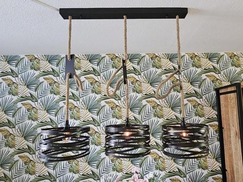 Hanglamp 3-lichts Jaro / Twist - Ca. 140h x 115b x 31d (cm), Huis en Inrichting, Lampen | Hanglampen, Gebruikt, 75 cm of meer