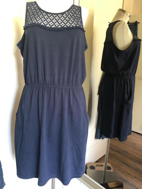 zomerjurk 42/44 donkerblauw/kant, Kleding | Dames, Jurken, Zo goed als nieuw, Maat 42/44 (L), Blauw, Ophalen of Verzenden
