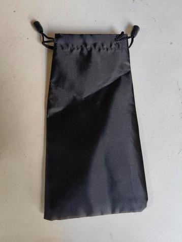 Set van 10 nieuwe hoesjes voor bril, telefoon accessoires beschikbaar voor biedingen