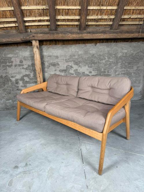 Zeitraum Friday 2 eiken design sofa, Huis en Inrichting, Banken | Sofa's en Chaises Longues, Zo goed als nieuw, Tweepersoons, 150 tot 200 cm