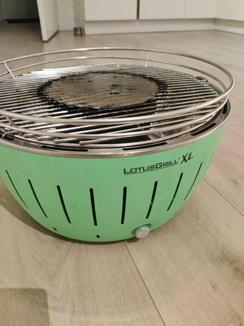 Lotusgrill XL, Tuin en Terras, Houtskoolbarbecues, Gebruikt, Ophalen