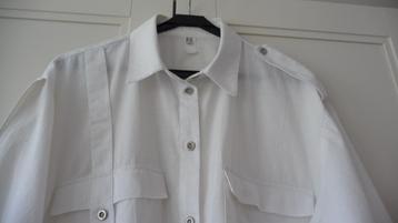 Sportieve witte Blouse - 44            beschikbaar voor biedingen