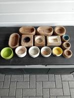 Te koop diverse stenen voerbakjes, Ophalen, Gebruikt, Voerbakje