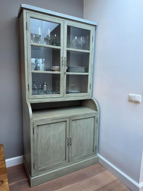 Mooie buffetkast, Huis en Inrichting, Kasten | Buffetkasten, Gebruikt, 200 cm of meer, 100 tot 150 cm, 50 tot 75 cm, Met deur(en)