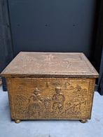 Kist antiek turfkist latoenkoper geelkoper haard, Antiek en Kunst, Curiosa en Brocante, Ophalen