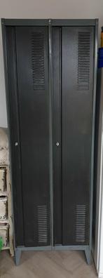 Lockerkast (grijs/antraciet) twee deurs, Huis en Inrichting, Gebruikt, Ophalen