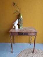 Brocante vintage landelijk houten tafeltje, bureautje, tafel, Antiek en Kunst, Ophalen of Verzenden