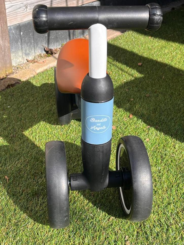 Bandits and Angels Loopfiets ‘Little Starter’, Kinderen en Baby's, Speelgoed | Buiten | Voertuigen en Loopfietsen, Zo goed als nieuw