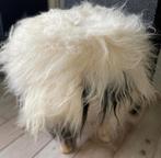 Schapenvacht Poef, Minder dan 50 cm, Gebruikt, Rond, Ophalen of Verzenden