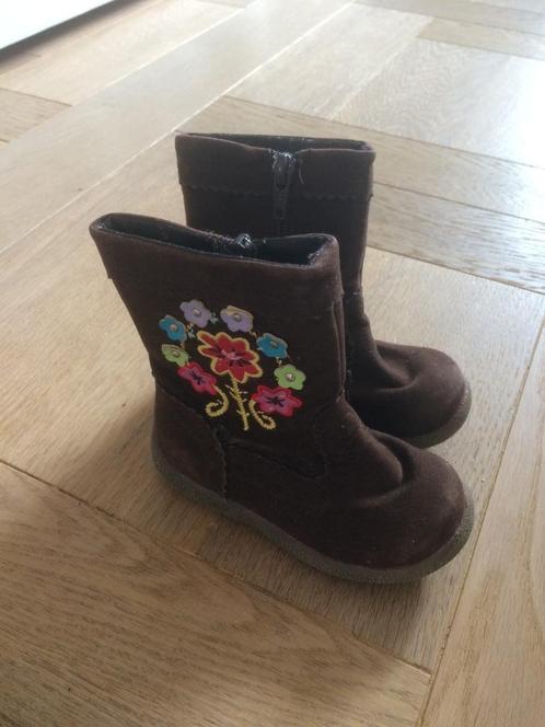 Schattige nog nette bruine laarsje gekleurde bloemen Valenti, Kinderen en Baby's, Babykleding | Schoentjes en Sokjes, Gebruikt