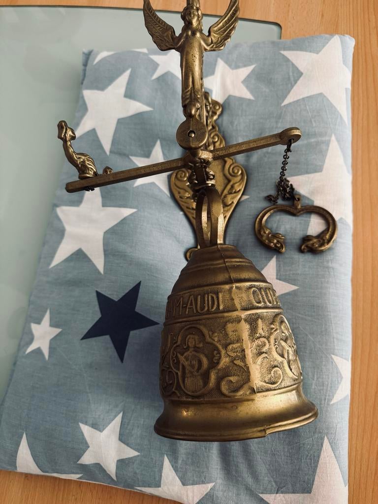 Antieke bronzen bel met engel, Antiek en Kunst, Antiek | Koper en Brons, Ophalen, Brons