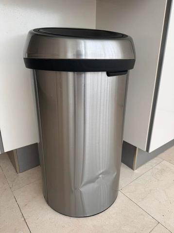 Brabantia vuilnisemmer – 30 liter – RVS beschikbaar voor biedingen