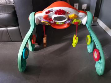 Babygym met licht en geluid ook loopwagen beschikbaar voor biedingen