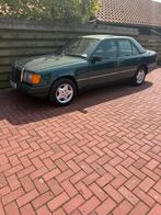 mercedes benz 200 diesel bj: 1986, Auto's, Voorwielaandrijving, Stof, 4 cilinders, Grijs