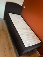 Eenpersoons elektrische boxspring, Huis en Inrichting, Slaapkamer | Boxsprings, Ophalen of Verzenden, Zo goed als nieuw, Eenpersoons