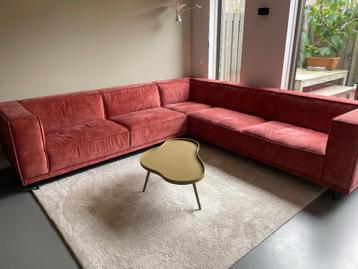 Hoekbank bordeaux rood beschikbaar voor biedingen