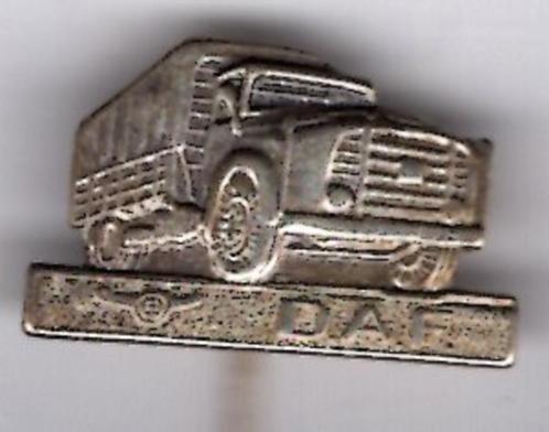 DAF model Torpedo zilverkl vrachtwagen speldje ( C_520), Verzamelen, Speldjes, Pins en Buttons, Zo goed als nieuw, Speldje of Pin