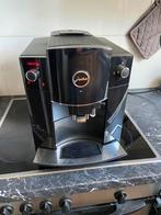 Jura D6 met nieuwe onderhoudsbeurt, Zo goed als nieuw, Afneembaar waterreservoir, Koffiebonen, Ophalen of Verzenden