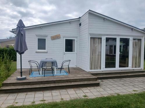 4 4 persoons houtskeletbouw chalets te koop, Caravans en Kamperen, Stacaravans, tot en met 4, Ophalen