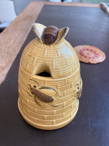 Honingpot. Heel. Ophalen of verzenden. beschikbaar voor biedingen