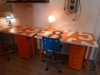 2  complete kleuter/kinderbureaus in excellente staat, Huis en Inrichting, Bureaus, Ophalen of Verzenden, Zo goed als nieuw, Bureau