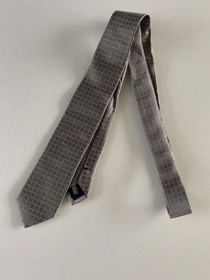Van Gils stropdas – 100% zijde – Zilvergrijs, Kleding | Heren, Stropdassen, Nieuw, Met patroon, Grijs, Ophalen of Verzenden