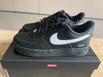 Nike Air Force 1 Low x Supreme l black l maat 43, Verzenden, Nieuw, Zwart