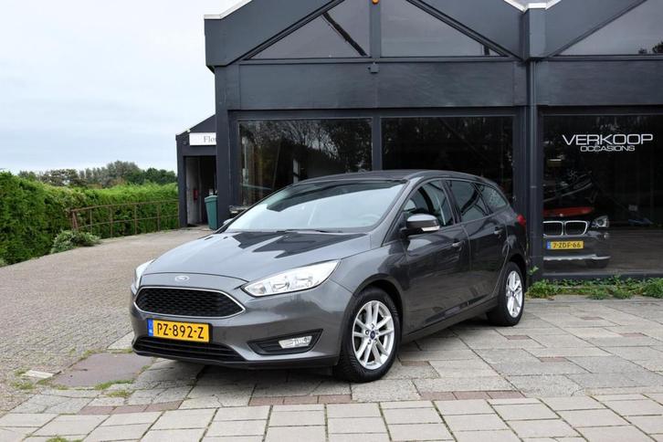 Ford Focus Wagon 1.0 Lease Edition titanium Carplay Navigati, Auto's, Ford, Bedrijf, Te koop, Focus, ABS, Airbags, Airconditioning