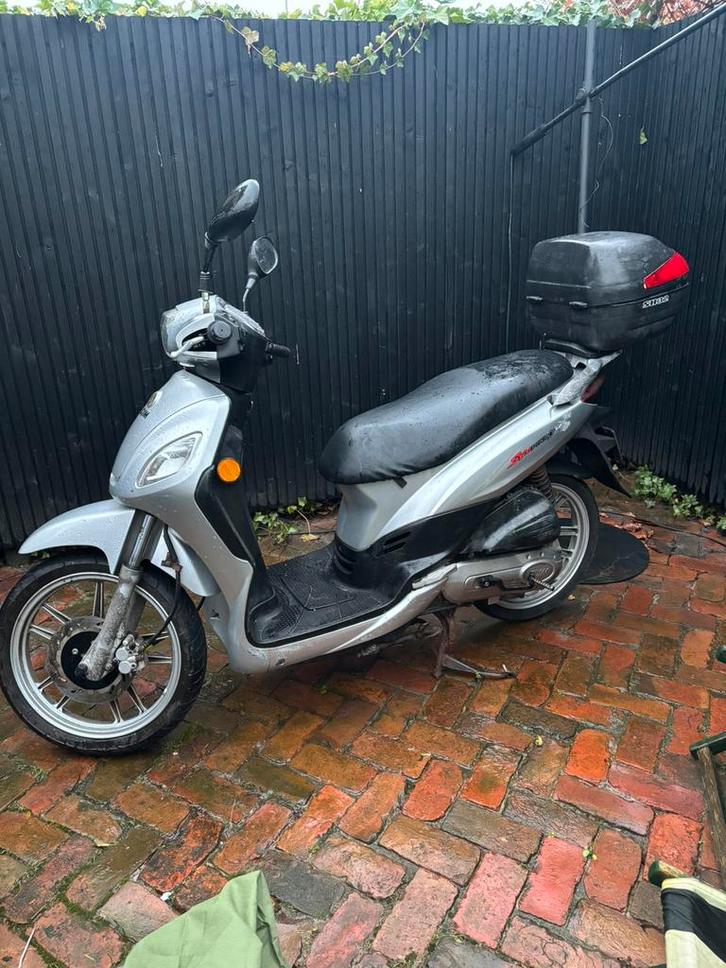 Scooter Symphony st 50, Fietsen en Brommers, Snorfietsen en Snorscooters, Gebruikt, Overige merken, Benzine, Ophalen