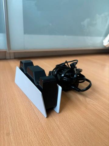 SONY PlayStation 5 DualSense Charging Station beschikbaar voor biedingen