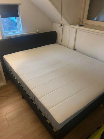 Ikea bed met matras (Slattum en Vesteroy) - afbeelding 1