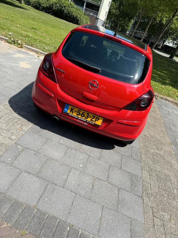 Opel Corsa 1.2 16V 3D WR 2009 Rood, Auto's, Opel, Particulier, Corsa, ABS, Airbags, Airconditioning, Android Auto, Apple Carplay