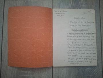 Prachtige Antieke handgeschreven Franse schriften rond 1871 beschikbaar voor biedingen