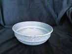 Zinken schaaltje. Antiek, Huis en Inrichting, Woonaccessoires | Schalen en Manden, Overige materialen, Gebruikt, Schaal, Rond