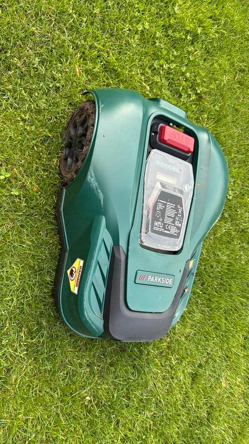 Robotmaaier Parkside Lidl. 2 stuks prijs is per stuk., Tuin en Terras, Robotmaaiers, Gebruikt, Met regensensor, Ophalen