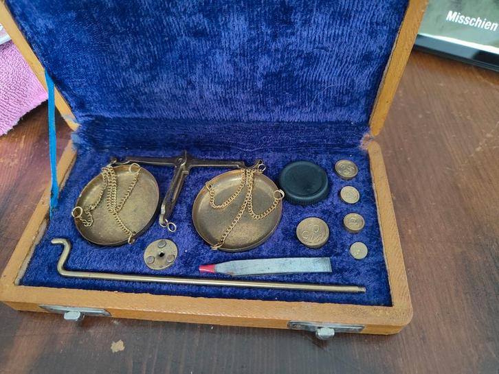 Antieke apothekers weegschaal, Antiek en Kunst, Antiek | Gereedschap en Instrumenten, Ophalen of Verzenden