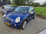 te koop Mini 1.6 16V ONE, jaar 2001 Blauw, Auto's, Mini, Voorwielaandrijving, 4 cilinders, Handgeschakeld, Grijs