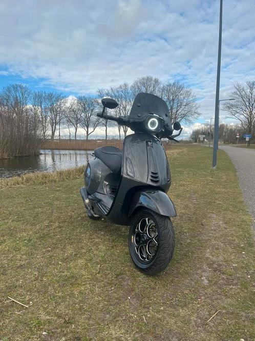 VESPA SPRINT 80CC, Fietsen en Brommers, Scooters | Vespa, Zo goed als nieuw, Vespa S, Maximaal 45 km/u, Benzine, Ophalen