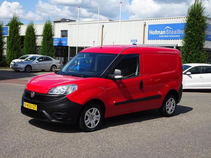 Fiat Doblò Cargo 1.3 MJ L1H1 Actual, Auto's, Bestelauto's, Bedrijf, Te koop, ABS, Airconditioning, Boordcomputer, Centrale vergrendeling