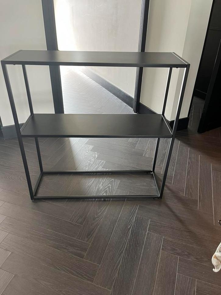 Sidetable zwart metaal, Huis en Inrichting, Tafels | Sidetables, Zo goed als nieuw, 25 tot 50 cm, 50 tot 100 cm, Rechthoekig, Metaal
