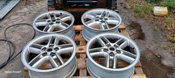 Land Rover D2 of P38 Hurricane velgen 18"  beschikbaar voor biedingen