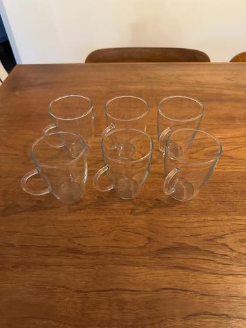 6 theeglazen beschikbaar voor biedingen