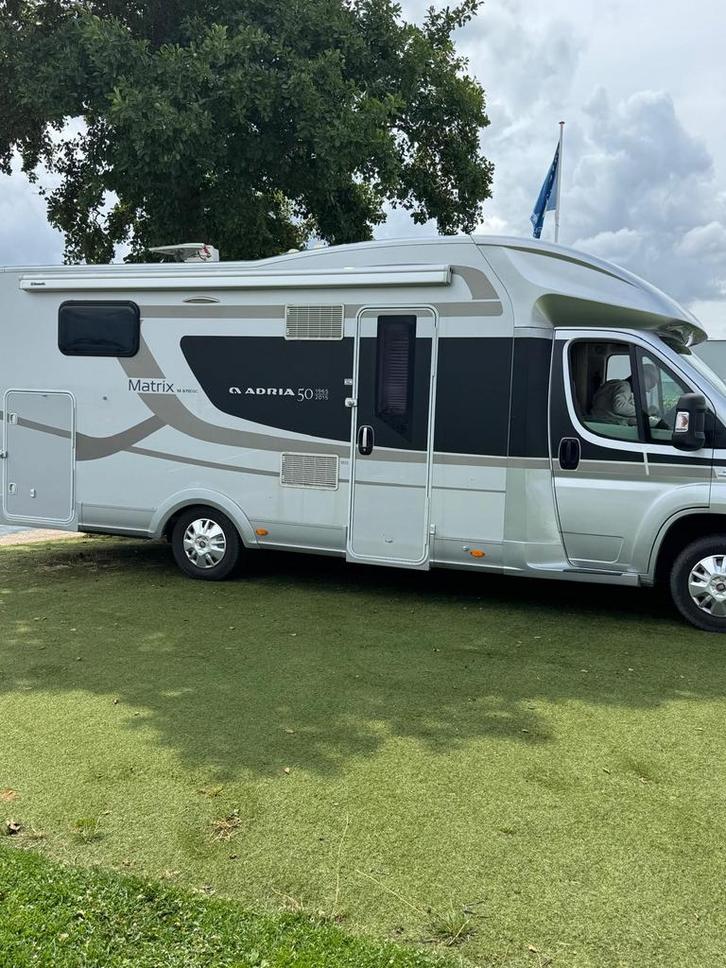 Adria Matrix M 670BC, Caravans en Kamperen, Campers, Particulier, tot en met 5, Half-integraal, Adria, Fiat, Diesel, Handgeschakeld