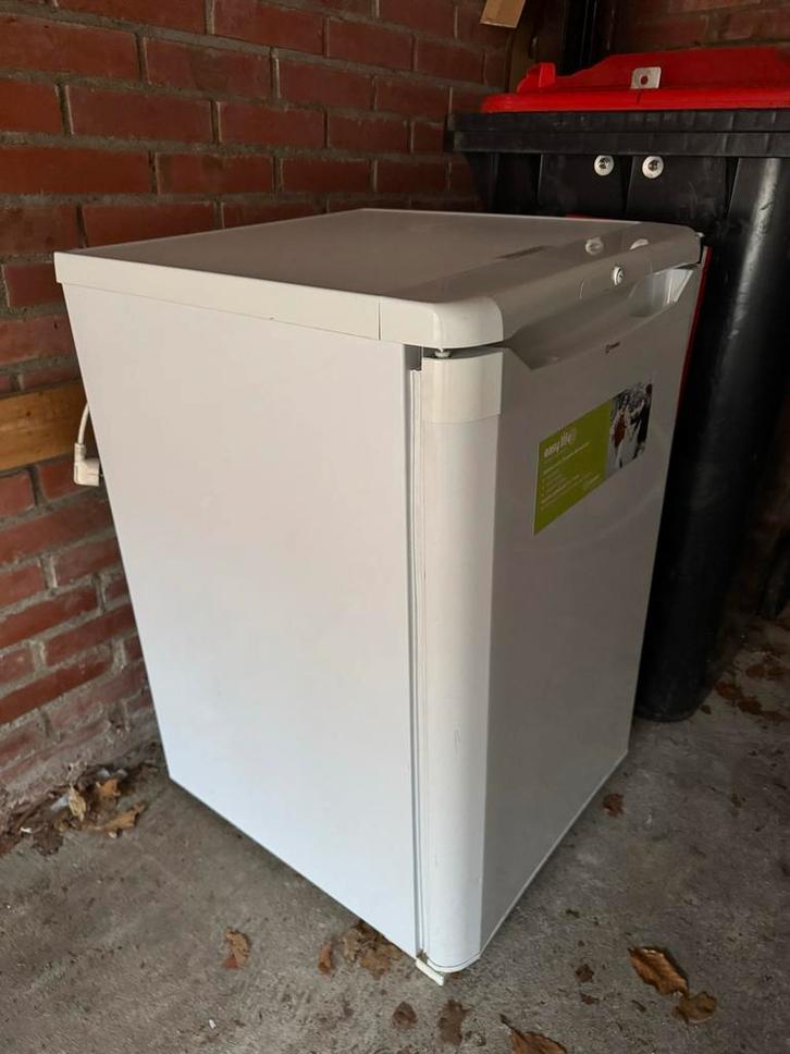 Tafelmodel Koelkast - Compact en Handig!, Witgoed en Apparatuur, Koelkasten en IJskasten, Gebruikt, Zonder vriesvak, Minder dan 75 liter