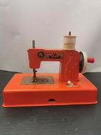 Vintage Regina kinder naaimachine, Antiek en Kunst, Antiek | Naaimachines, Ophalen of Verzenden