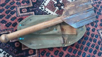 US Pionierschep 1944 met etui beschikbaar voor biedingen