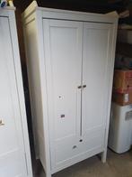 ikea kinder kleding kast SUNDVIK, Antiek en Kunst, Antiek | Meubels | Kasten, Ophalen