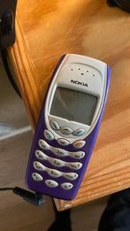 Nokia 3310 paars met lader., Ophalen of Verzenden, Gebruikt, Paars
