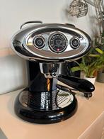 Illy X7.1 Iperespresso koffiemachine zwart, Witgoed en Apparatuur, Koffiezetapparaten, Koffiepads en cups, Gebruikt, Koffiemachine